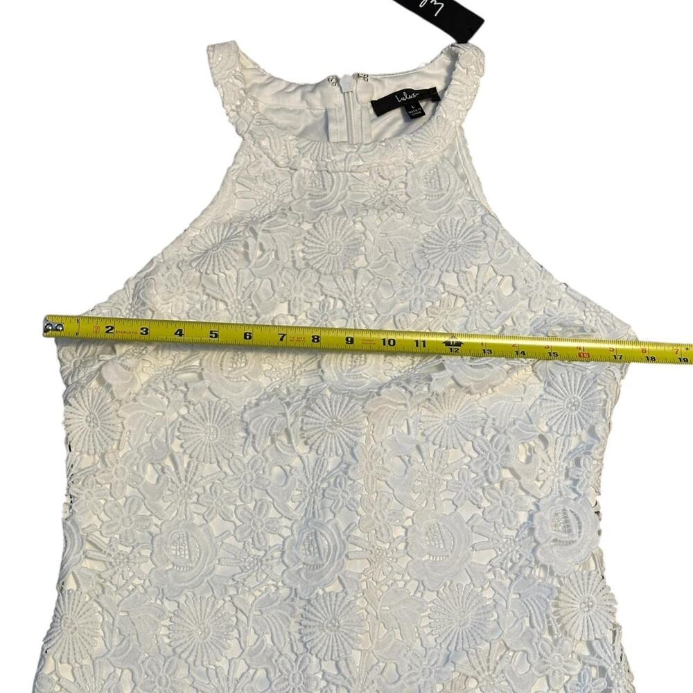 Lulus NWT Womens L white lace covered halter dress - Picture 2 of 6